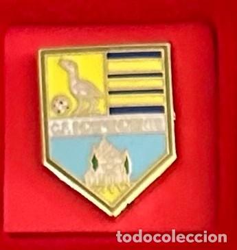 Sammelleidenschaft Sport: Pin de Futbol del Club CF Independiente Parla Madrid