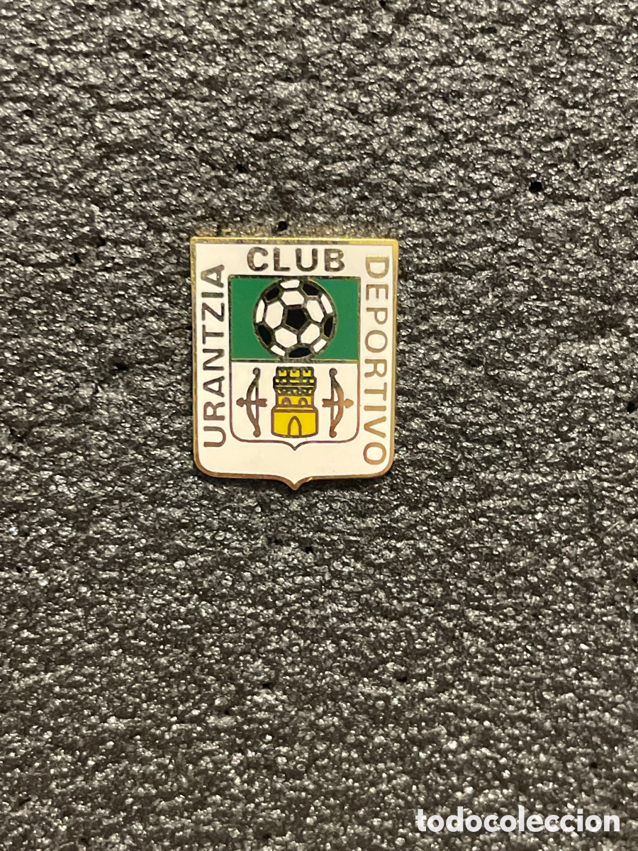 Collectionnisme sportif: Pin 93 C.D. URANTZIA - Los Arcos (Navarra)
