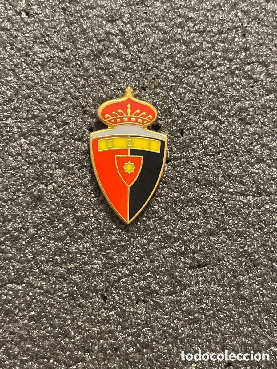 Collectionnisme sportif: Pin 101 C.D. IBERIA - Estella (Navarra)