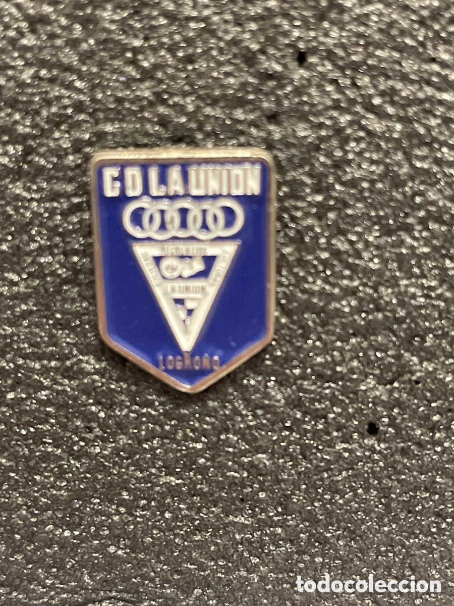 Collectionnisme sportif: Pin 46 C.D. LA UNION- Logro&ntilde;o (La Rioja)