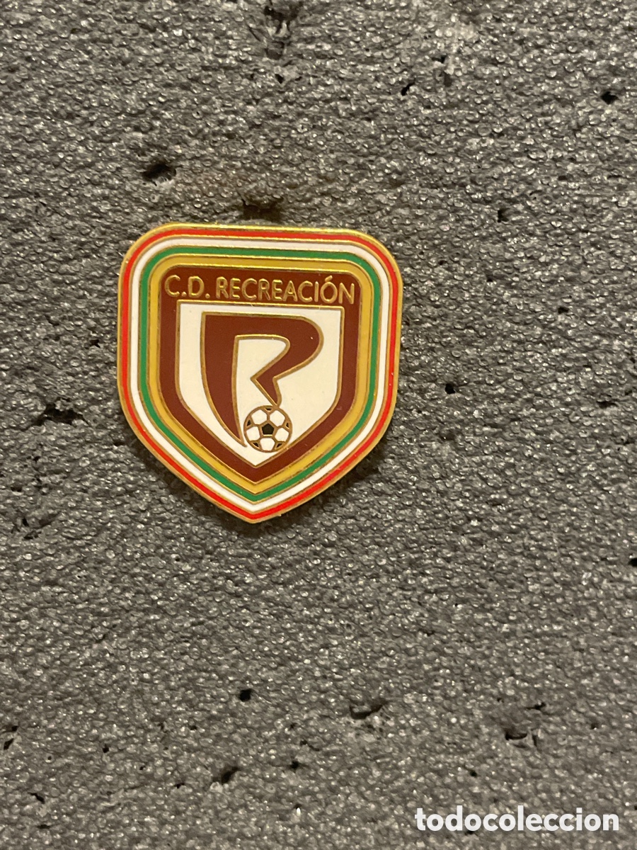 Sammelleidenschaft Sport: Pin 69 C.D. RECREACION - Logro&ntilde;o (La Rioja)