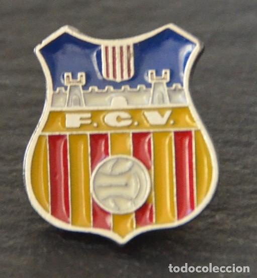 Collectionnisme sportif: PIN F&Uacute;TBOL CLUB VILAFRANCA DEL PENED&Egrave;S (BARCELONA)