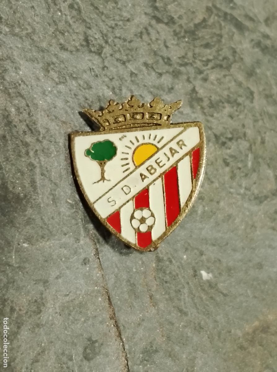 Collectionnisme sportif: Pin antiguo club futbol sociedad deportiva abejar rara insignia imperdible esmaltada equipo soria