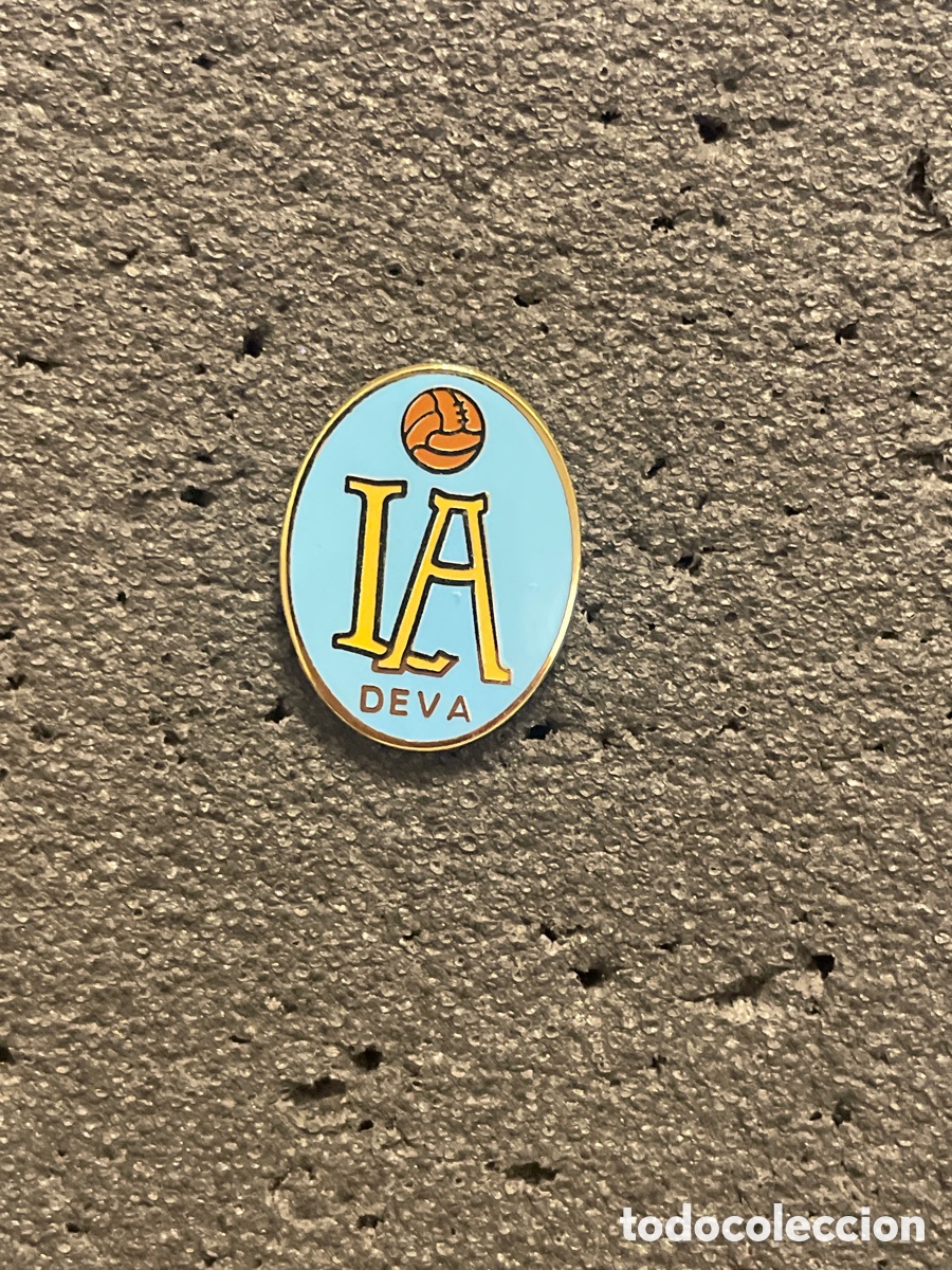 Collectionnisme sportif: Pin 186 LAGUN ARTEA CLUB (1920-1923) - Deba (Guip&uacute;zcoa)