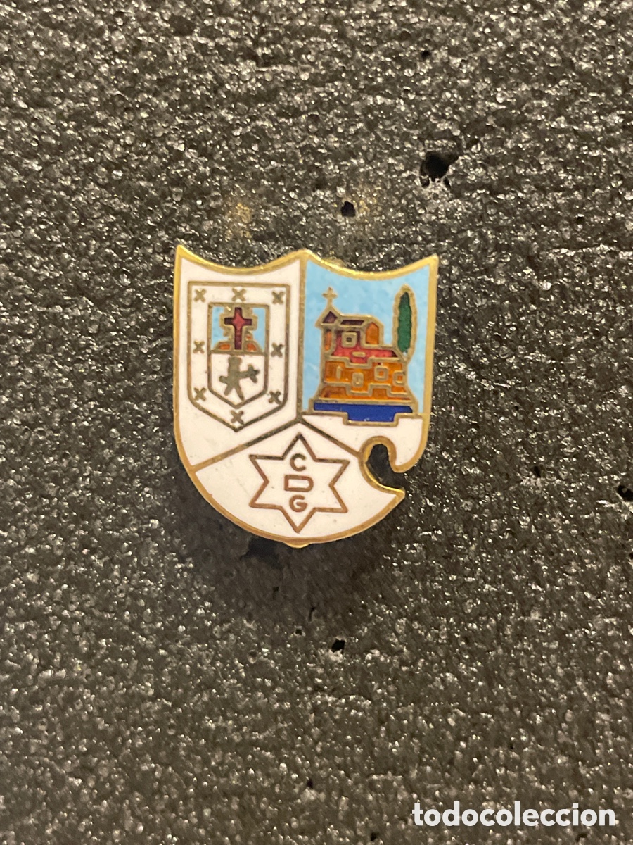 Coleccionismo deportivo: Pin 14 C.D. GALDACANO - Galdacano (Vizcaya)