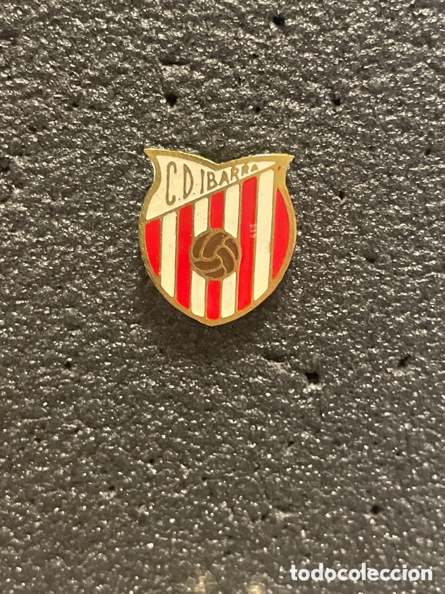 Collezionismo sportivo: Pin 144 C.D. IBARRA - Ibarra (Vizcaya)
