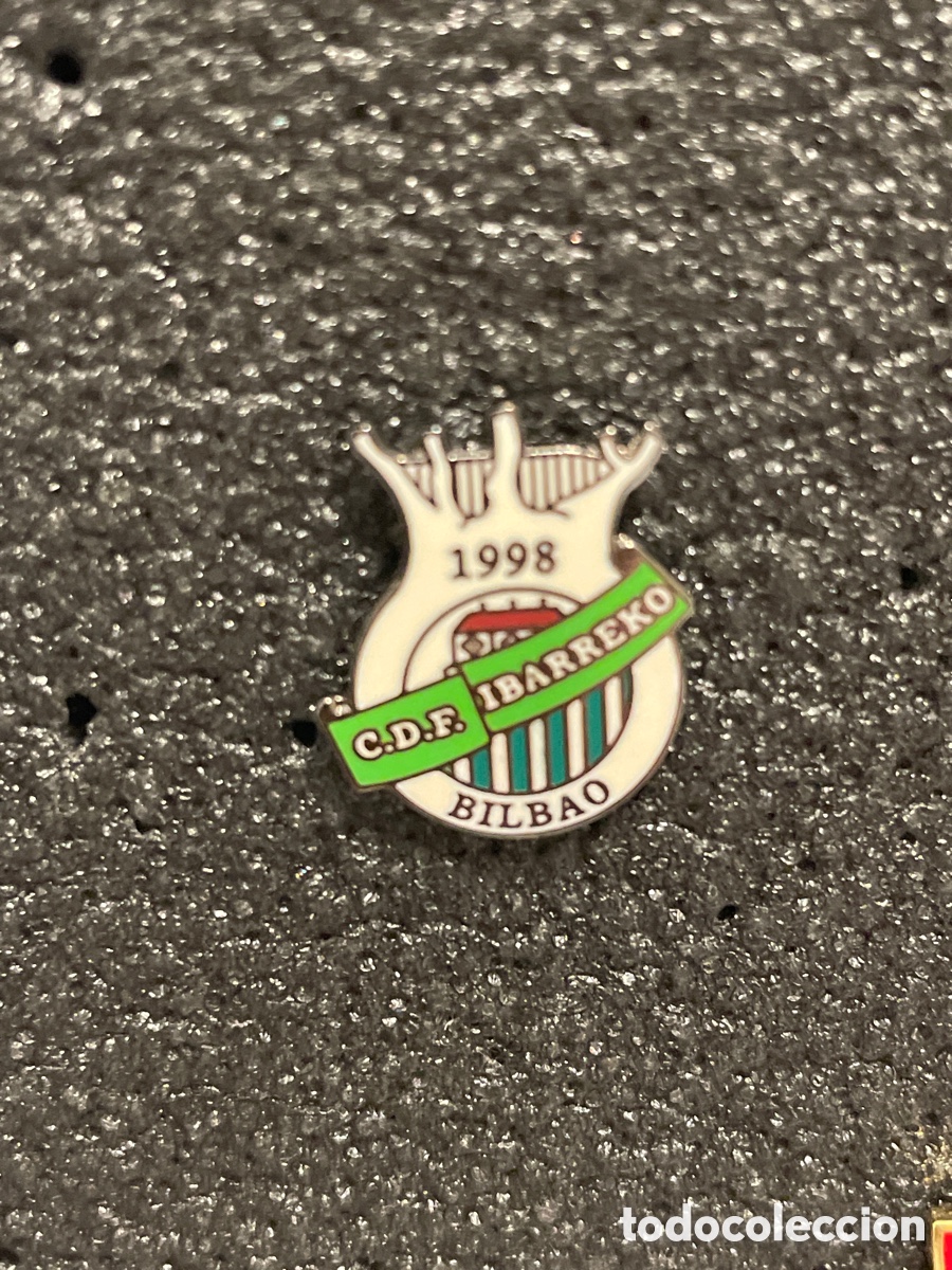 Collezionismo sportivo: Pin 205 C.D.F. IBARREKO - Bilbao (Vizcaya)