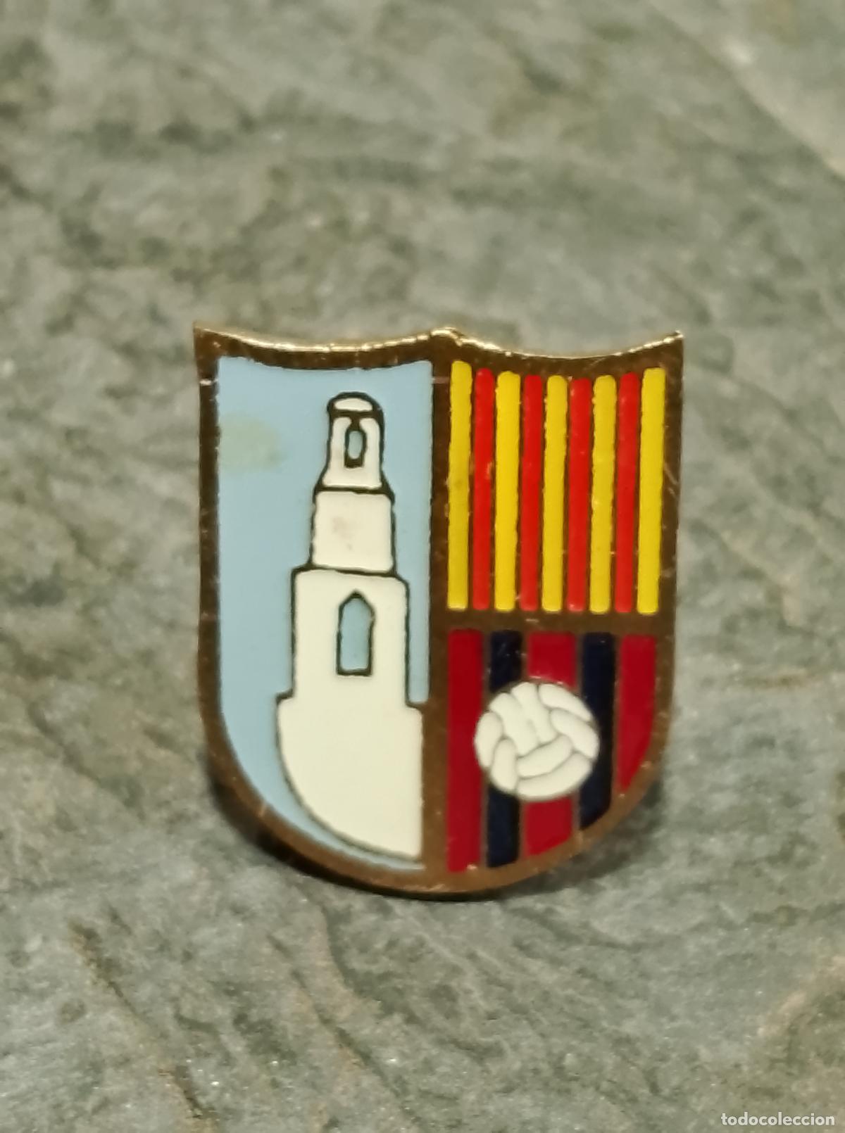 Colecionismo desportivo: Pin escudo equipo club futbol borrasa insignia esmaltada federaci&oacute;n catalana