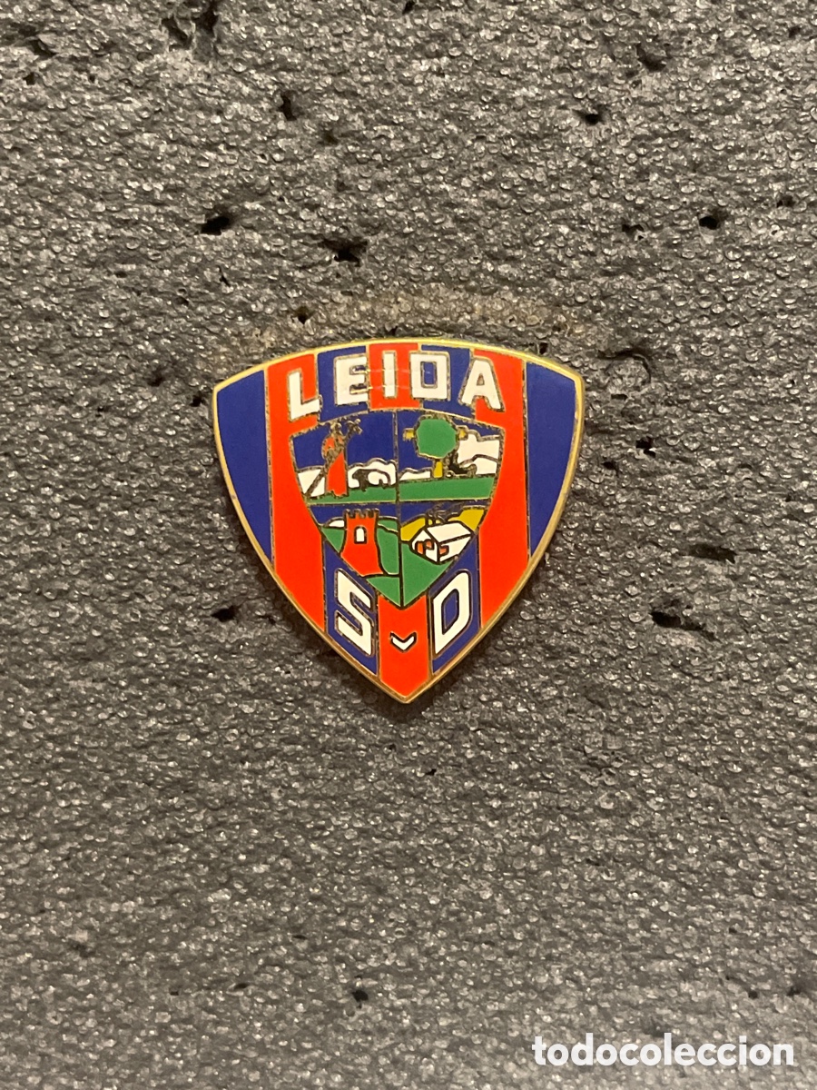 Colecionismo desportivo: Pin 278 S.D. LEIOA - Leioa (Vizcaya)