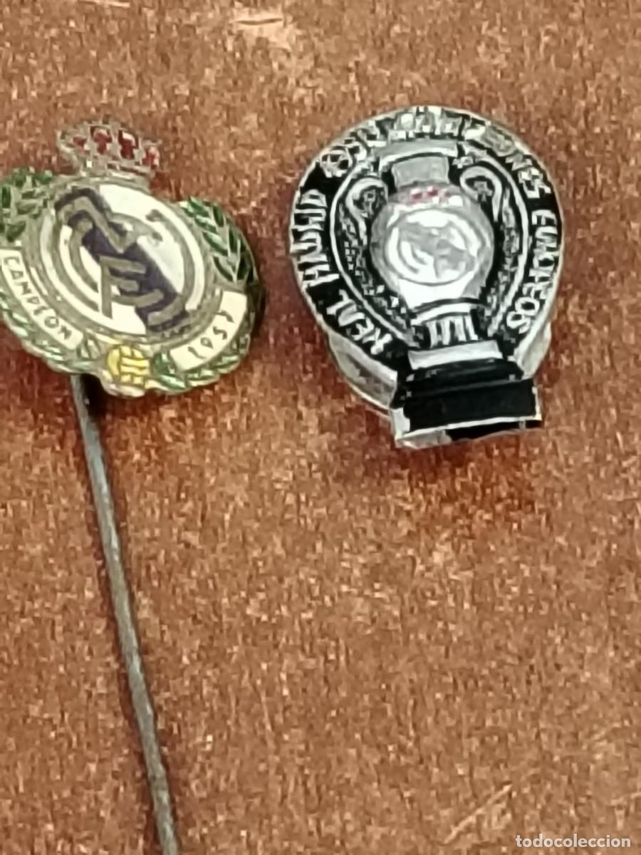 Sammelleidenschaft Sport: Dos insignias Real Madrid a&ntilde;os 1957-1958