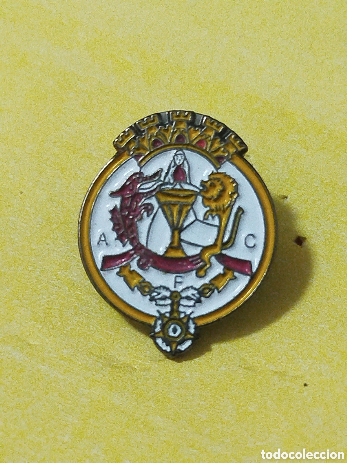 Sammelleidenschaft Sport: PINS SE FUTBOL.A.F.COIMBRA PORTUGAL