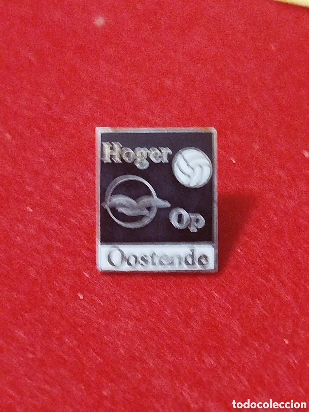 Sammelleidenschaft Sport: PINS DE FUTBOL HOGER OP.OoSTENDE B&Eacute;LGICA