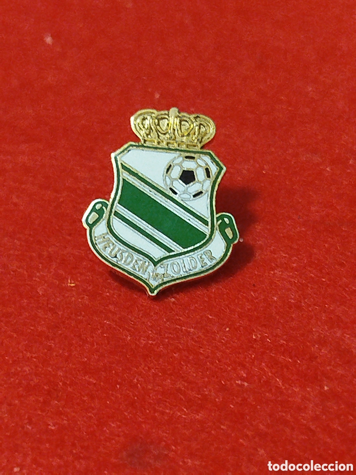 Sammelleidenschaft Sport: PINS DE FUTBOL .K.HEUSDEN ZOLDER B&Eacute;LGICA