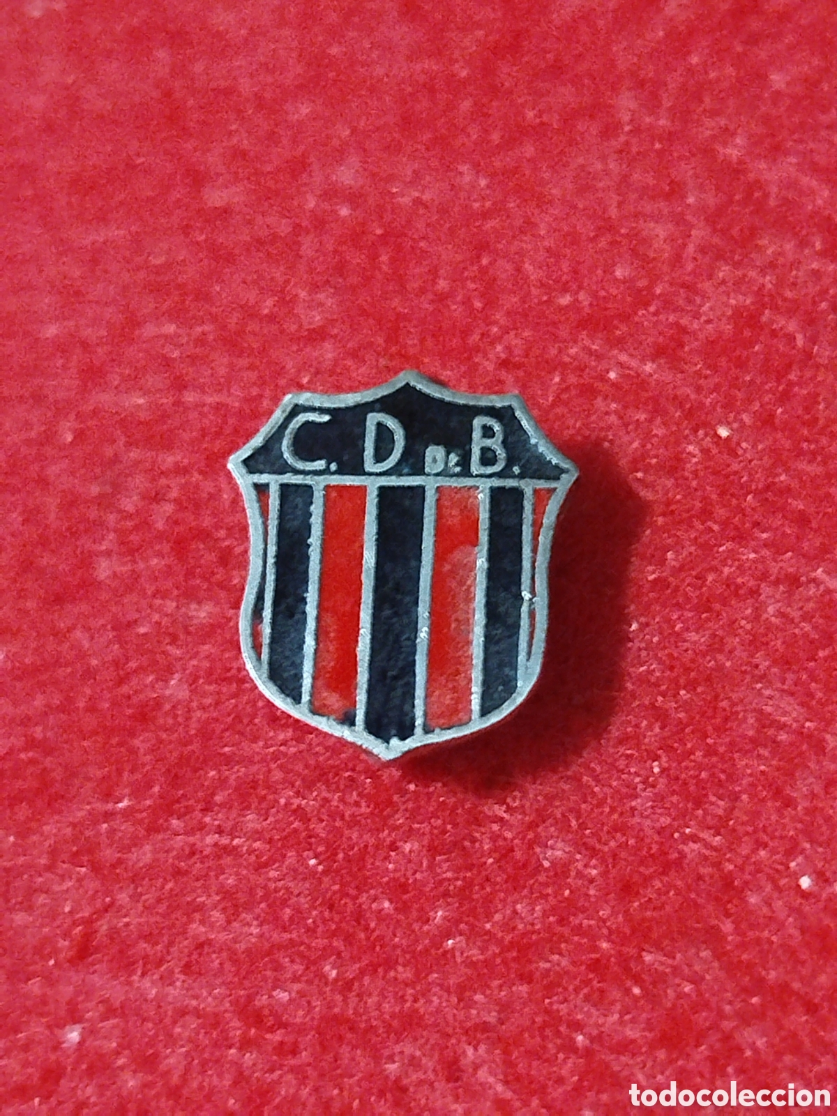 Collectionnisme sportif: PINS DE FUTBOL CD DEFENSORES DE BERGAMO . ARGENTINA