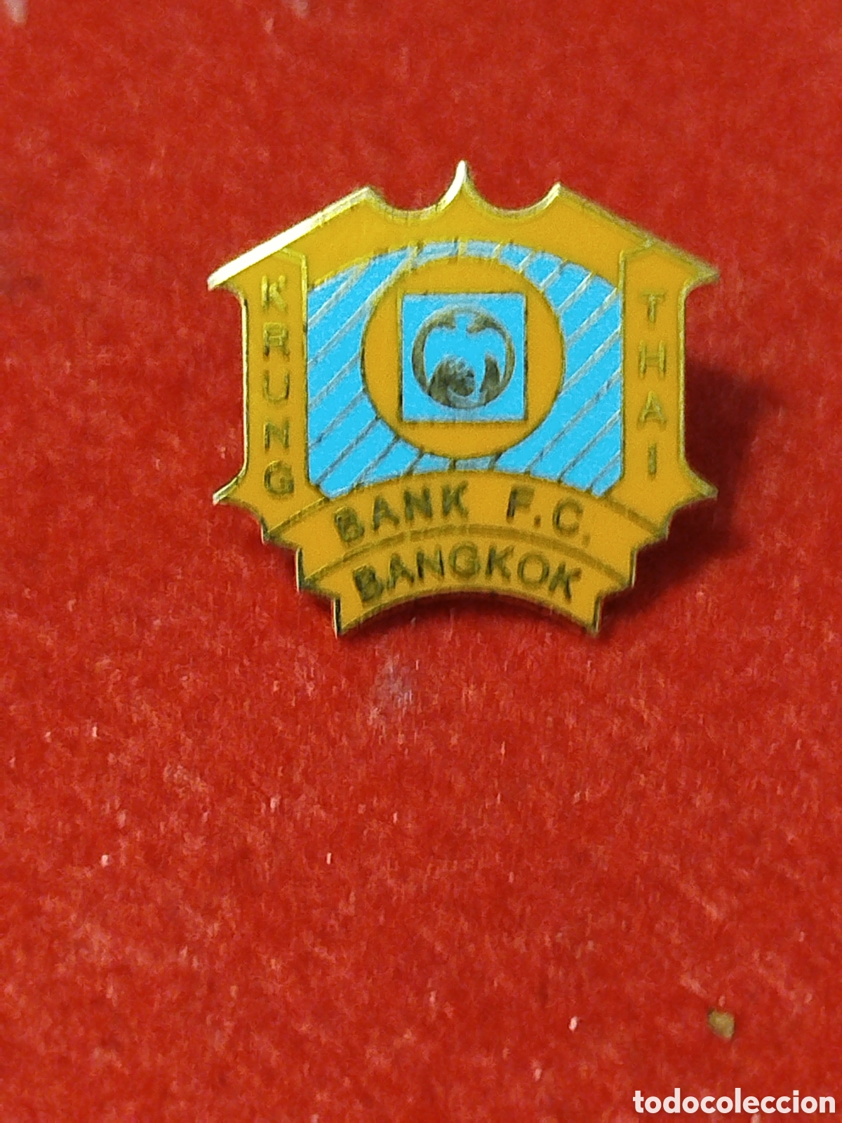 Colecionismo desportivo: PINS DE FUTBOL BANK FC BANGKOK TAILANDIA