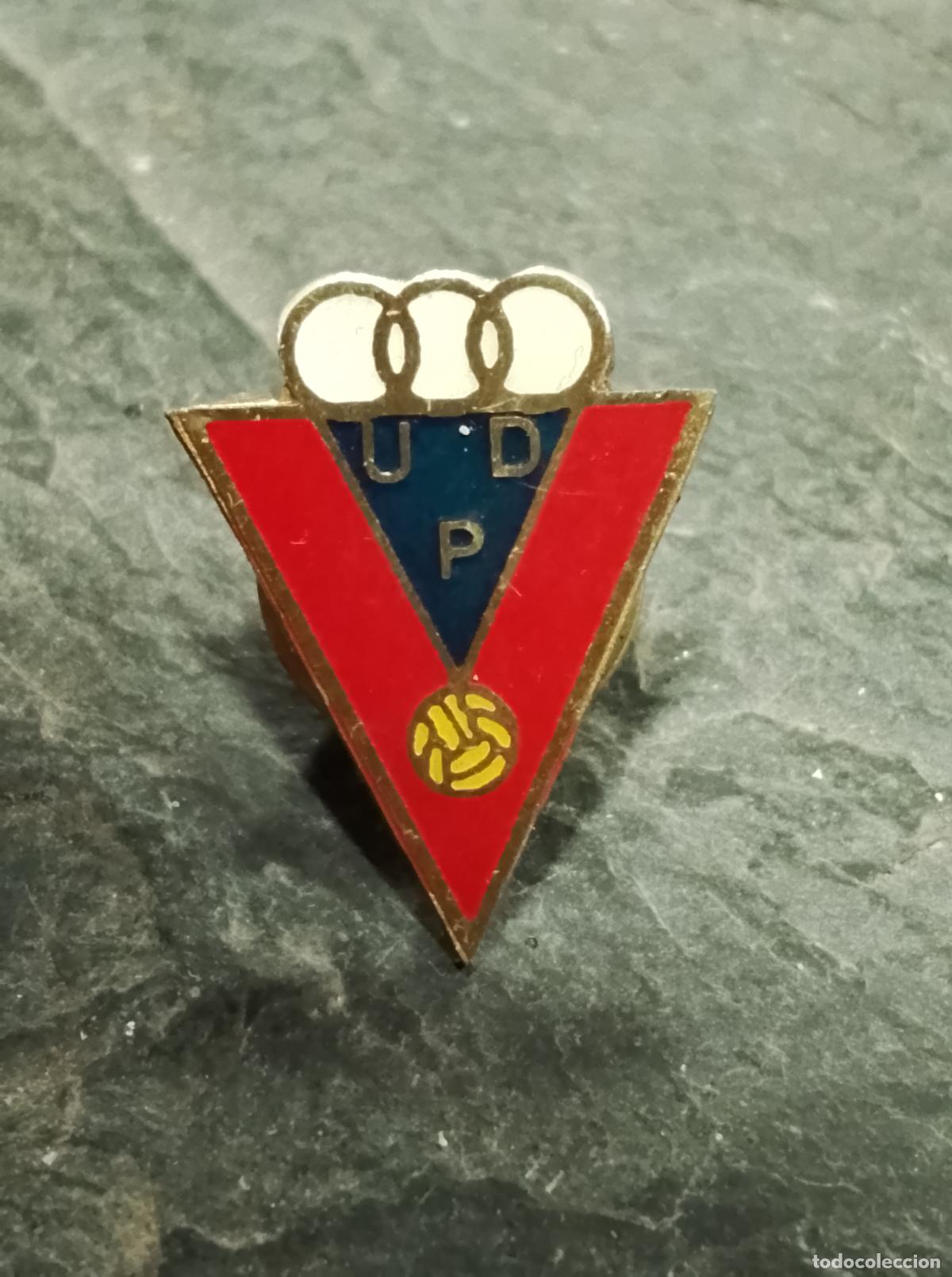 Sammelleidenschaft Sport: Pin escudo equipo futbol uni&oacute;n deportiva pozuelo insignia esmaltada club federaci&oacute;n madrid
