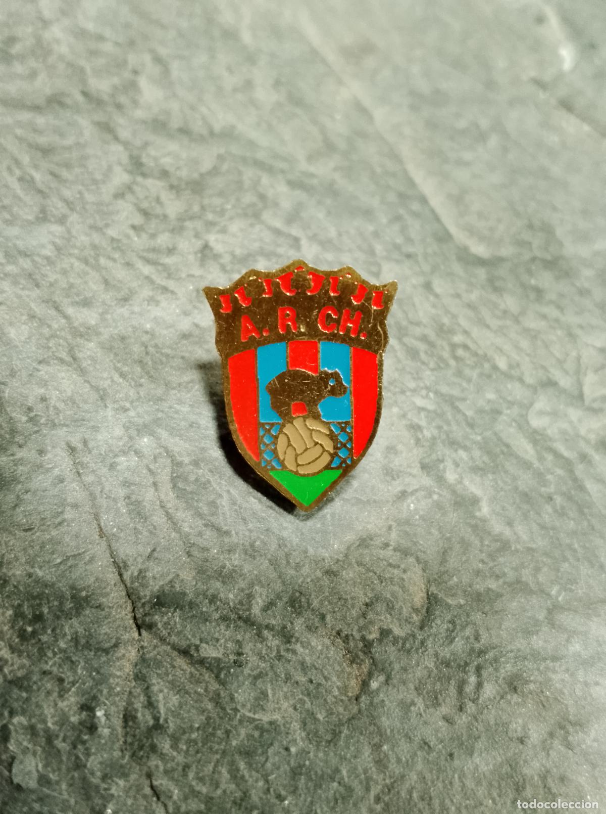 Sammelleidenschaft Sport: Pin escudo equipo futbol asociaci&oacute;n recreativa Chamber&iacute; insignia esmaltada club federaci&oacute;n madrid
