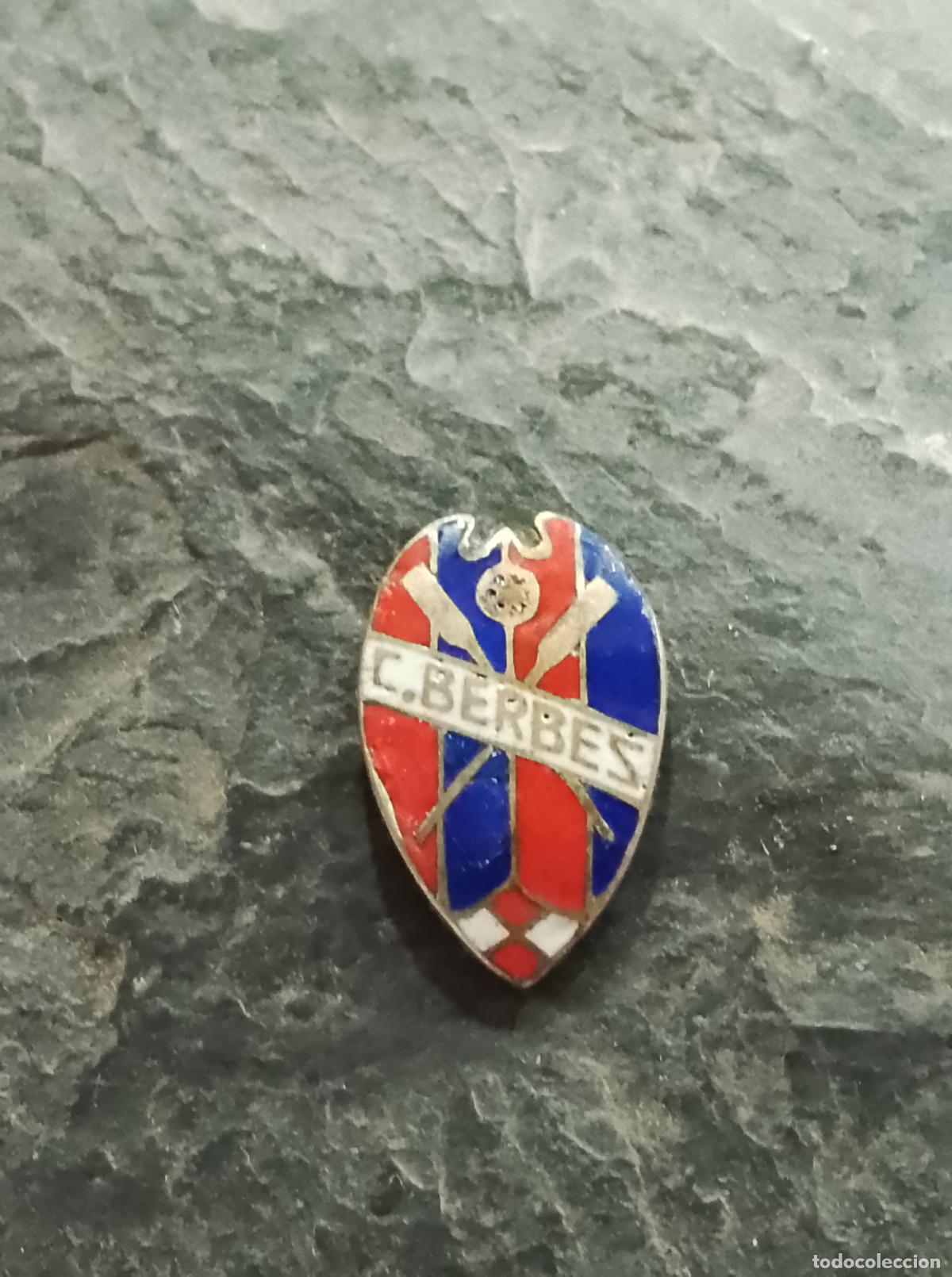 Sammelleidenschaft Sport: Pin antiguo escudo futbol club berbes Vigo insignia antigua original a&ntilde;os 40/50 federaci&oacute;n gallega