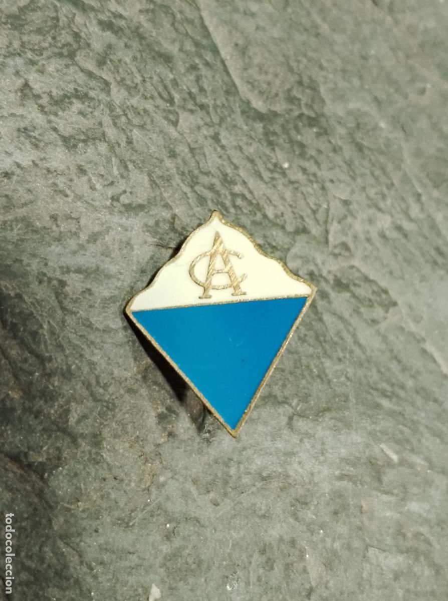 Sammelleidenschaft Sport: Pin escudo antiguo club futbol arenas alcabre Vigo insignia imperdible esmaltada federaci&oacute;n gallega
