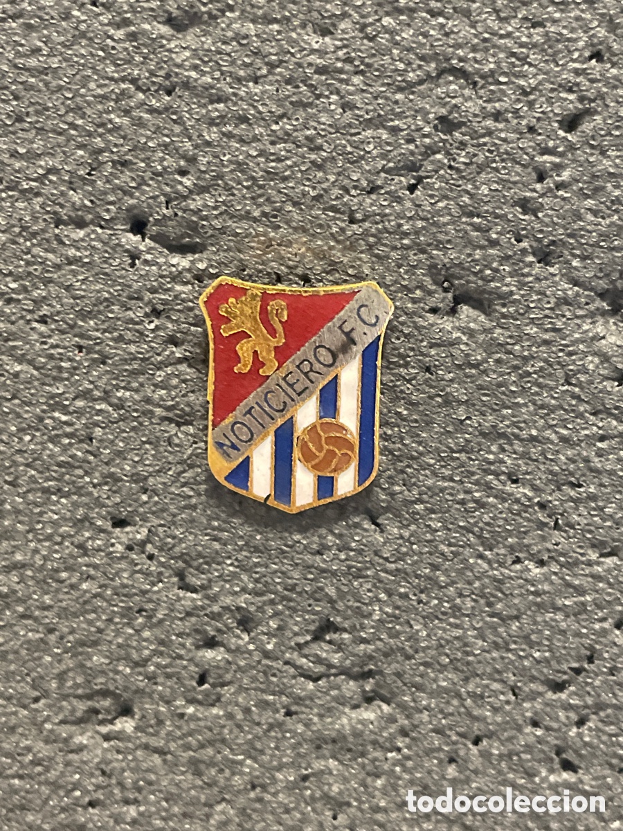 Sammelleidenschaft Sport: Pin 61 NOTICIERO F.C. - Zaragoza