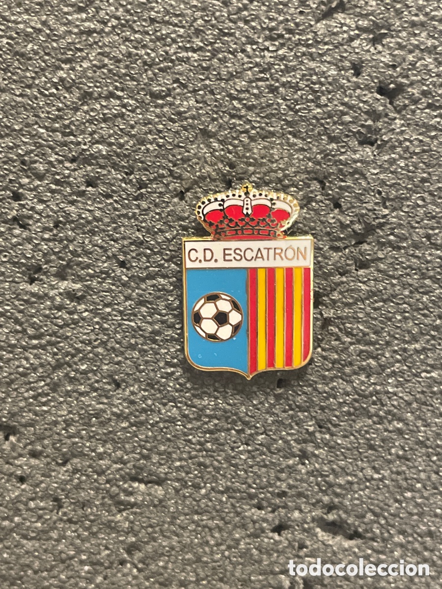 Sammelleidenschaft Sport: Pin 72 C.D. ESCATRON - Escatron (Zaragoza)