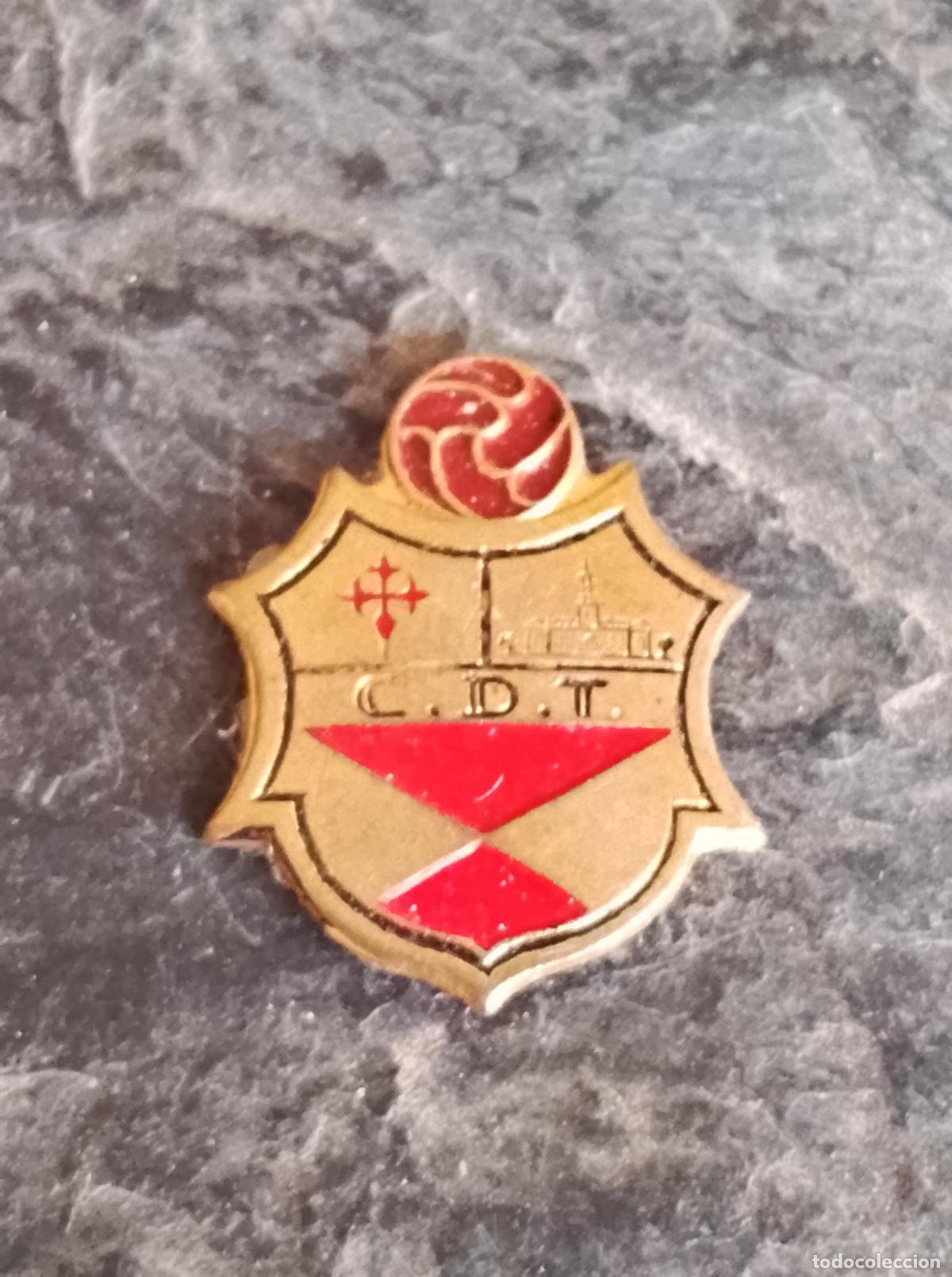 Sammelleidenschaft Sport: Pin antiguo futbol club deportivo traviesas vigo insignia original a&ntilde;os 50/60 federaci&oacute;n gallega
