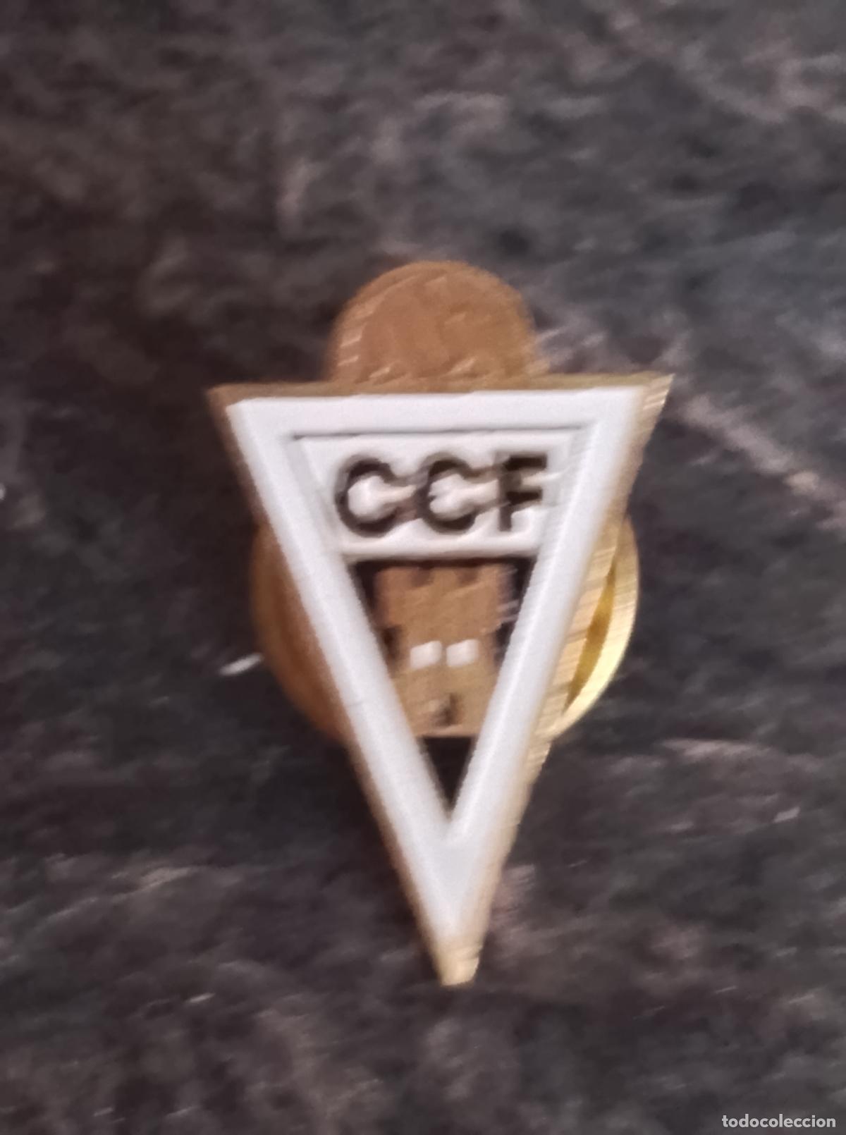 Sammelleidenschaft Sport: Pin escudo equipo club futbol castilleja insignia esmaltada federaci&oacute;n andaluza