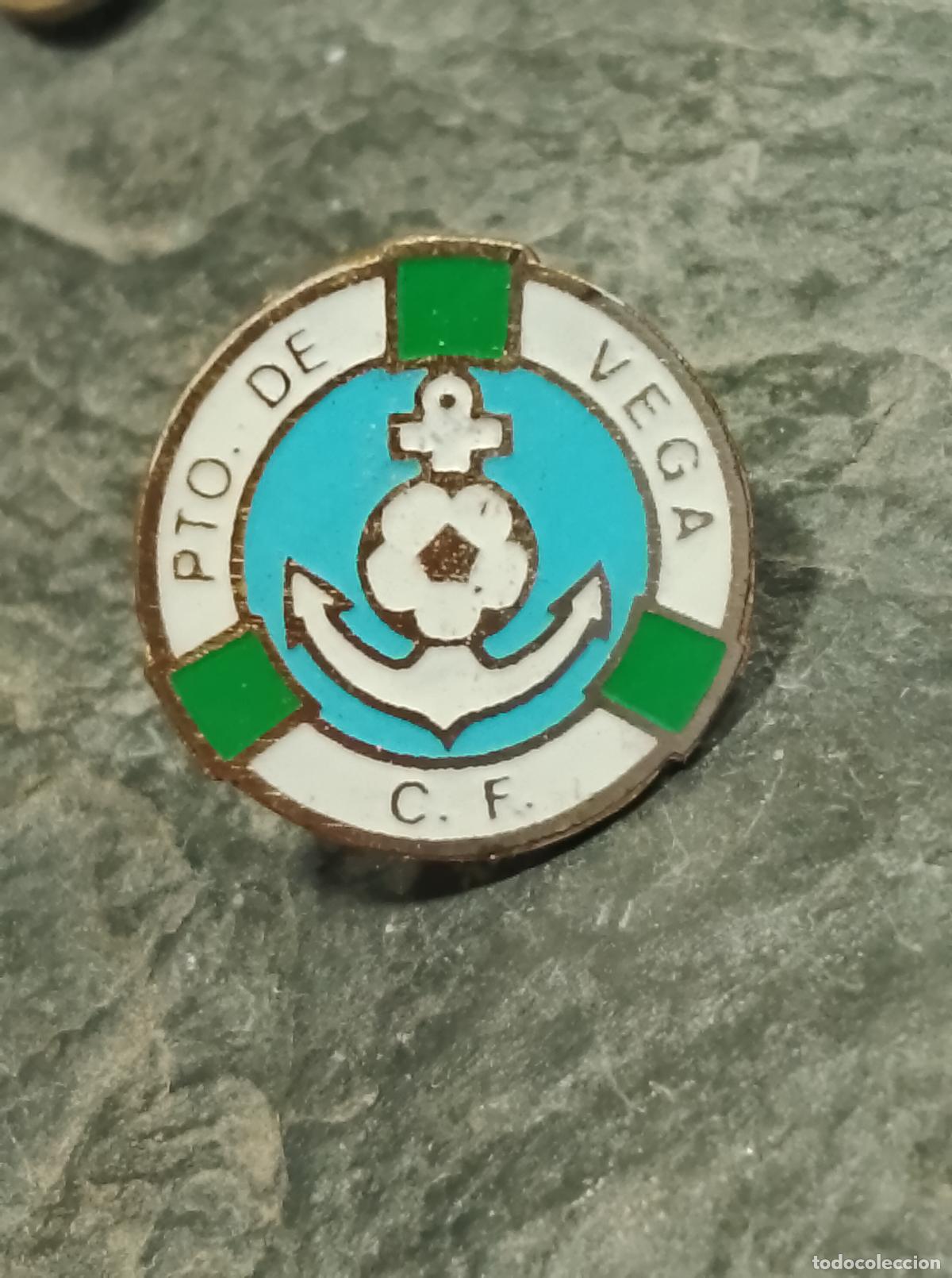 Sammelleidenschaft Sport: Pin escudo equipo club futbol puerto de vega insignia esmaltada mariposa federaci&oacute;n asturiana