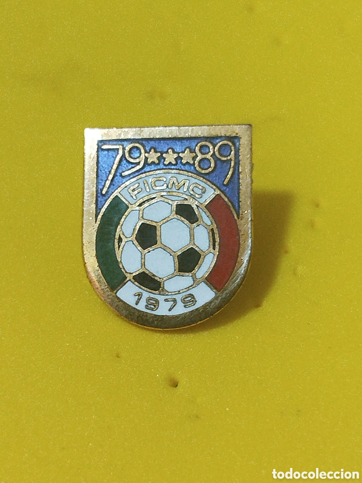 Collectionnisme sportif: PINS DE FUTBOL.FEDERACION ITALIANA DE COLECCIONISTA DE MATERIAL DEL CALCIO