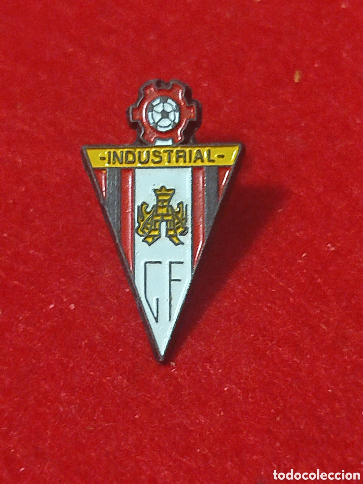 Sammelleidenschaft Sport: PINS DE FUTBOL CF CHICLANA INDUSTRIAL.CADIZ