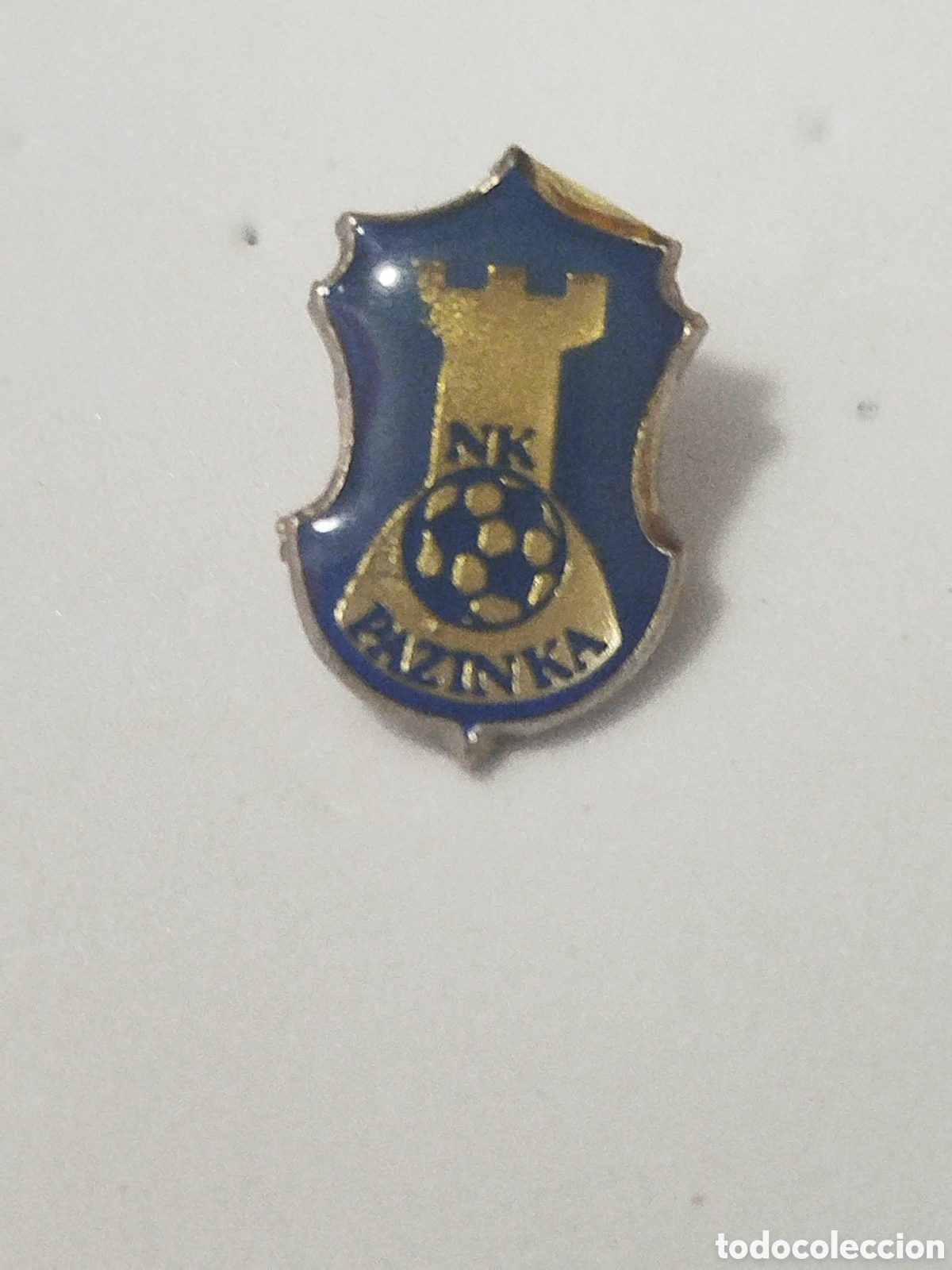 Coleccionismo deportivo: INSIGNIA DE FUTBOL EXTRANJEROS NK PAZINKA CROACIA