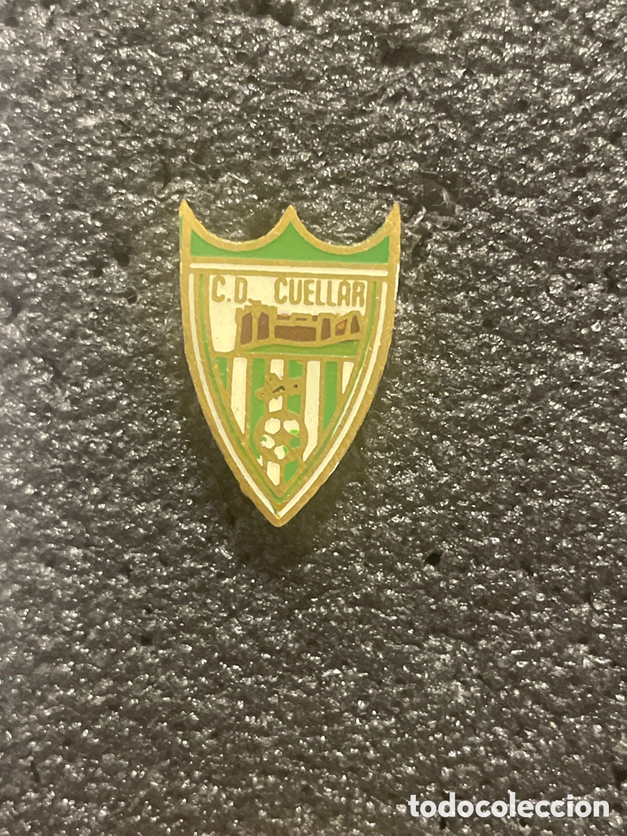 Collezionismo sportivo: Pin 132 C.D. CUELLAR - Zaragoza