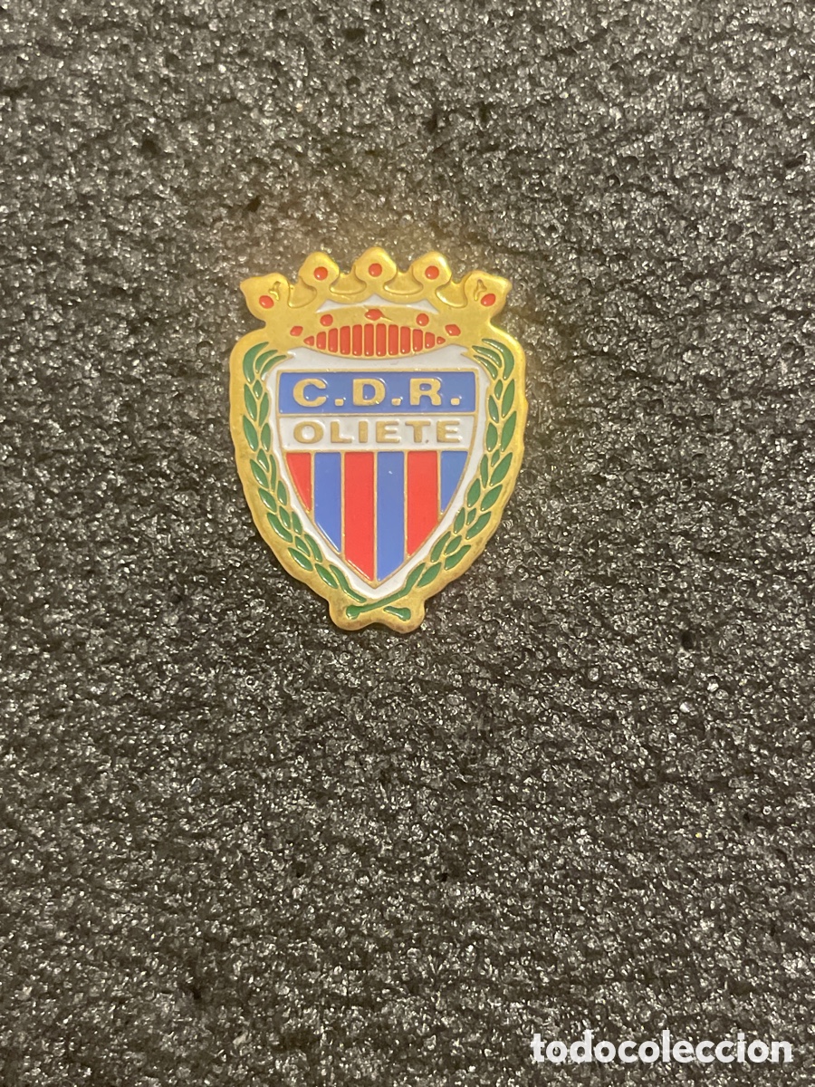 Coleccionismo deportivo: Pin 160 C.D.R. OLIETE - Zaragoza