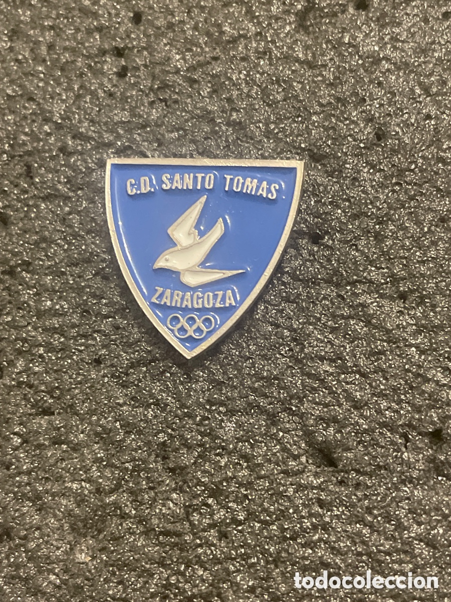 Coleccionismo deportivo: Pin 163 C.D. SANTO TOMAS - Zaragoza