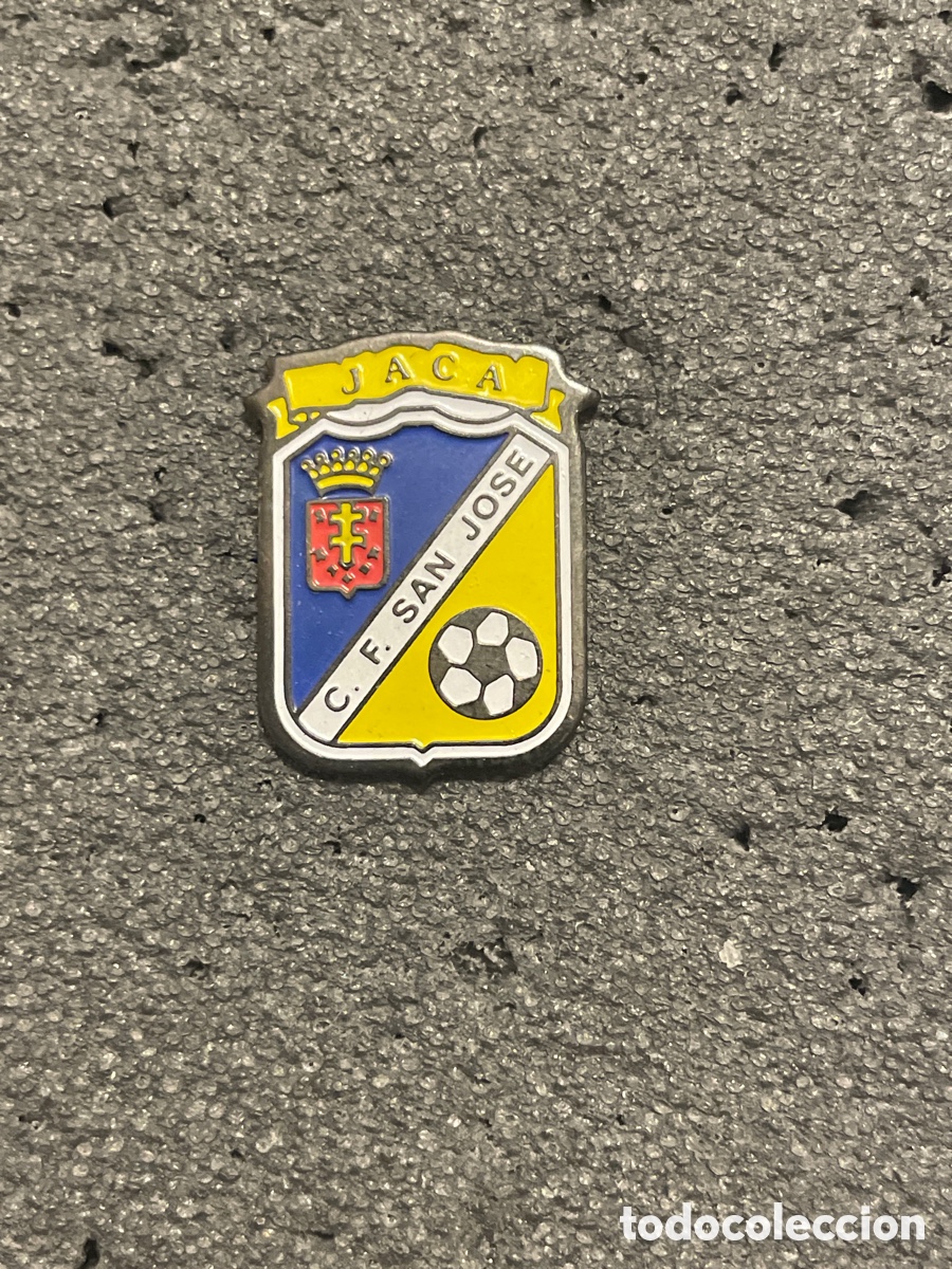 Collectionnisme sportif: Pin 197 C.F. SAN JOSE - Jaca (Huesca)