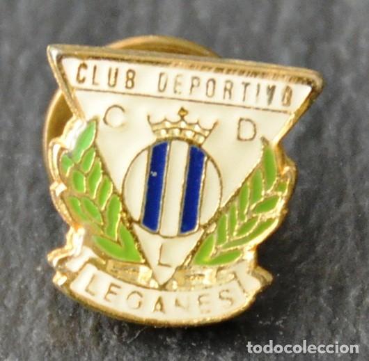 Colecionismo desportivo: ANTIGUO PIN F&Uacute;TBOL CLUB DEPORTIVO LEGAN&Eacute;S (MADRID)