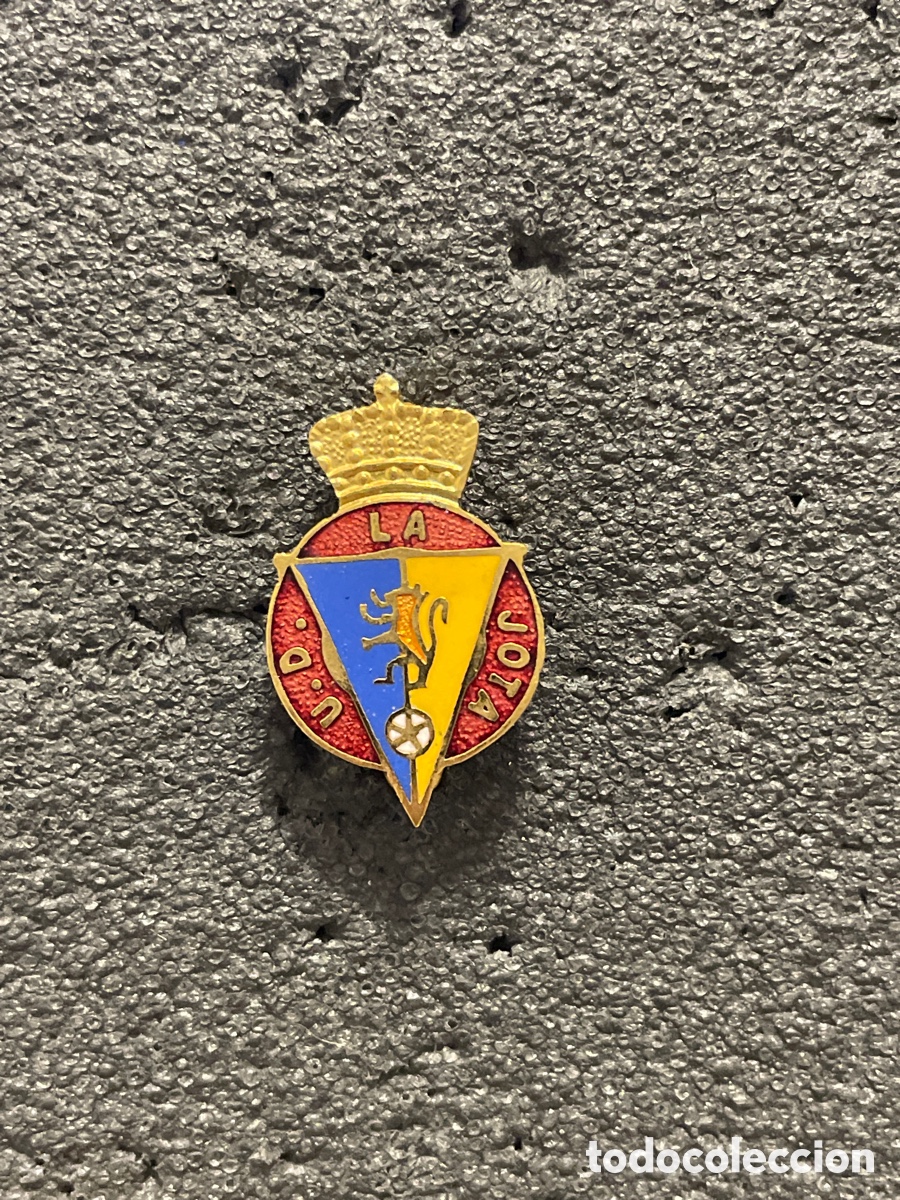 Colecionismo desportivo: Pin 205 U.D. LA JOTA - Zaragoza
