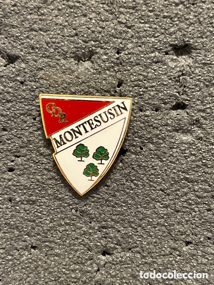 Colecionismo desportivo: Pin 221 C.D.R. MONTESUSIN -Montesusin (HUESA