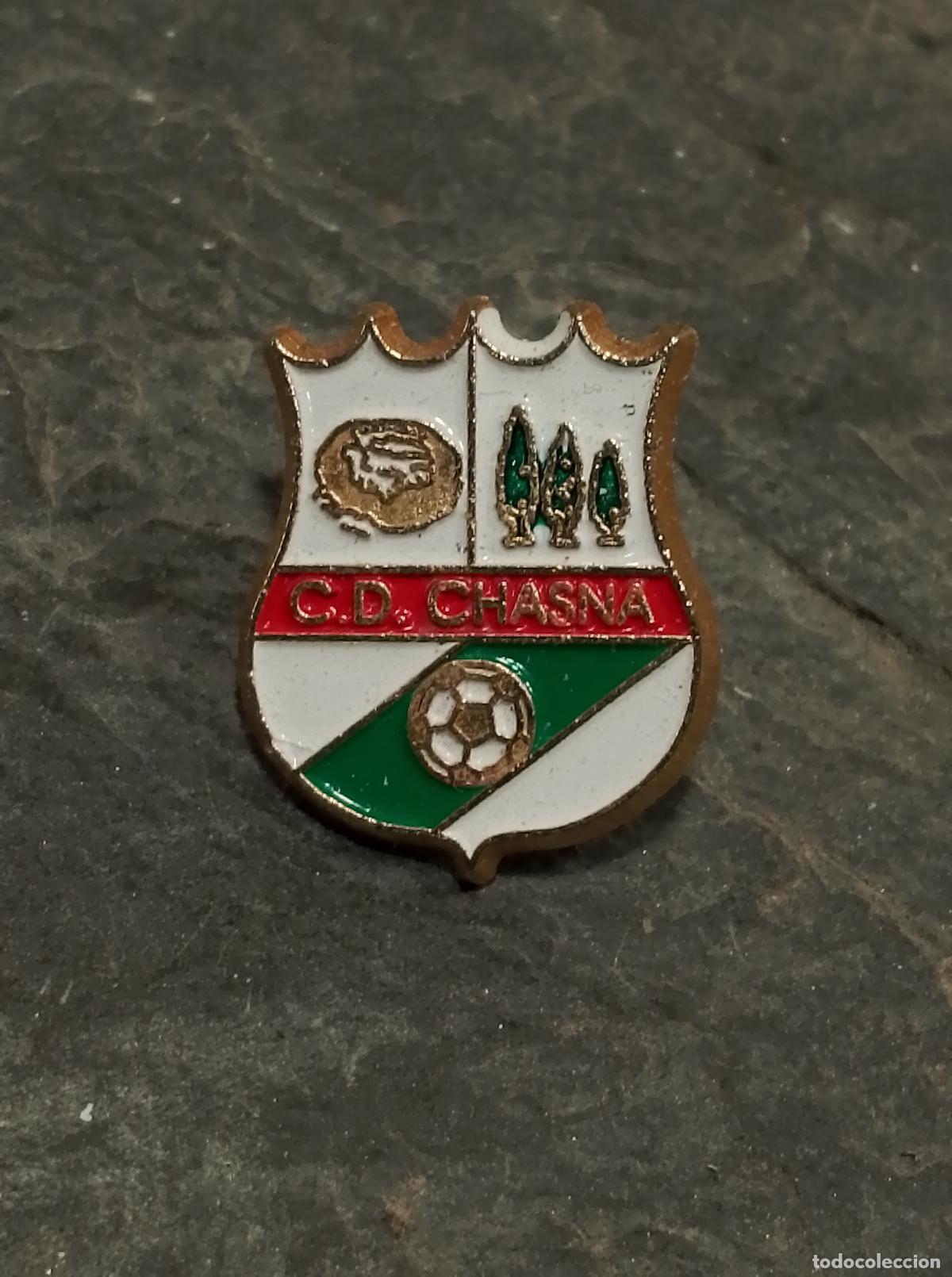 Collectionnisme sportif: Pin escudo equipo futbol club deportivo chasna insignia cierre mariposa Tenerife federaci&oacute;n canaria