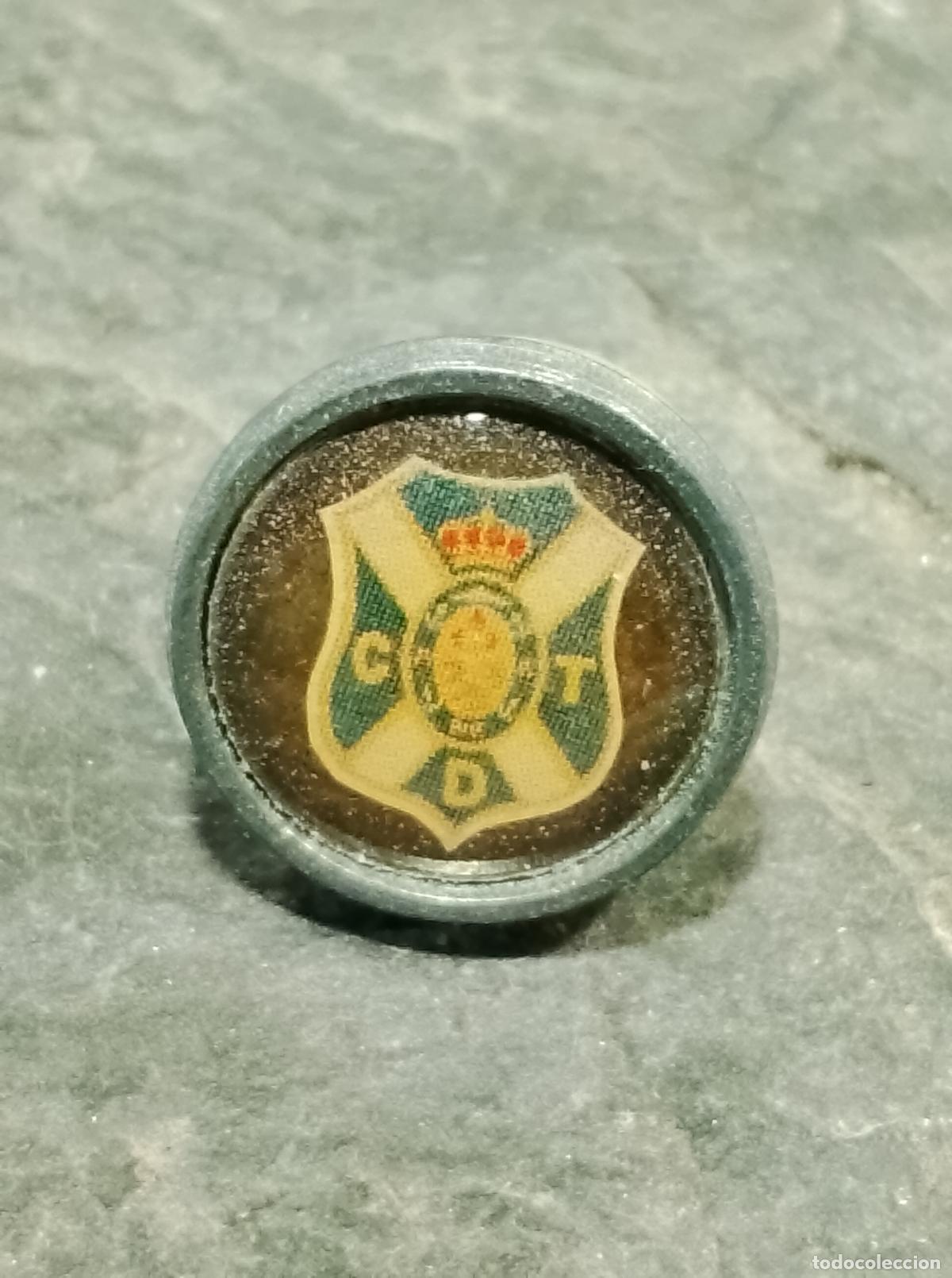 Sammelleidenschaft Sport: Pin escudo equipo futbol club deportivo tenerife insignia cierre mariposa