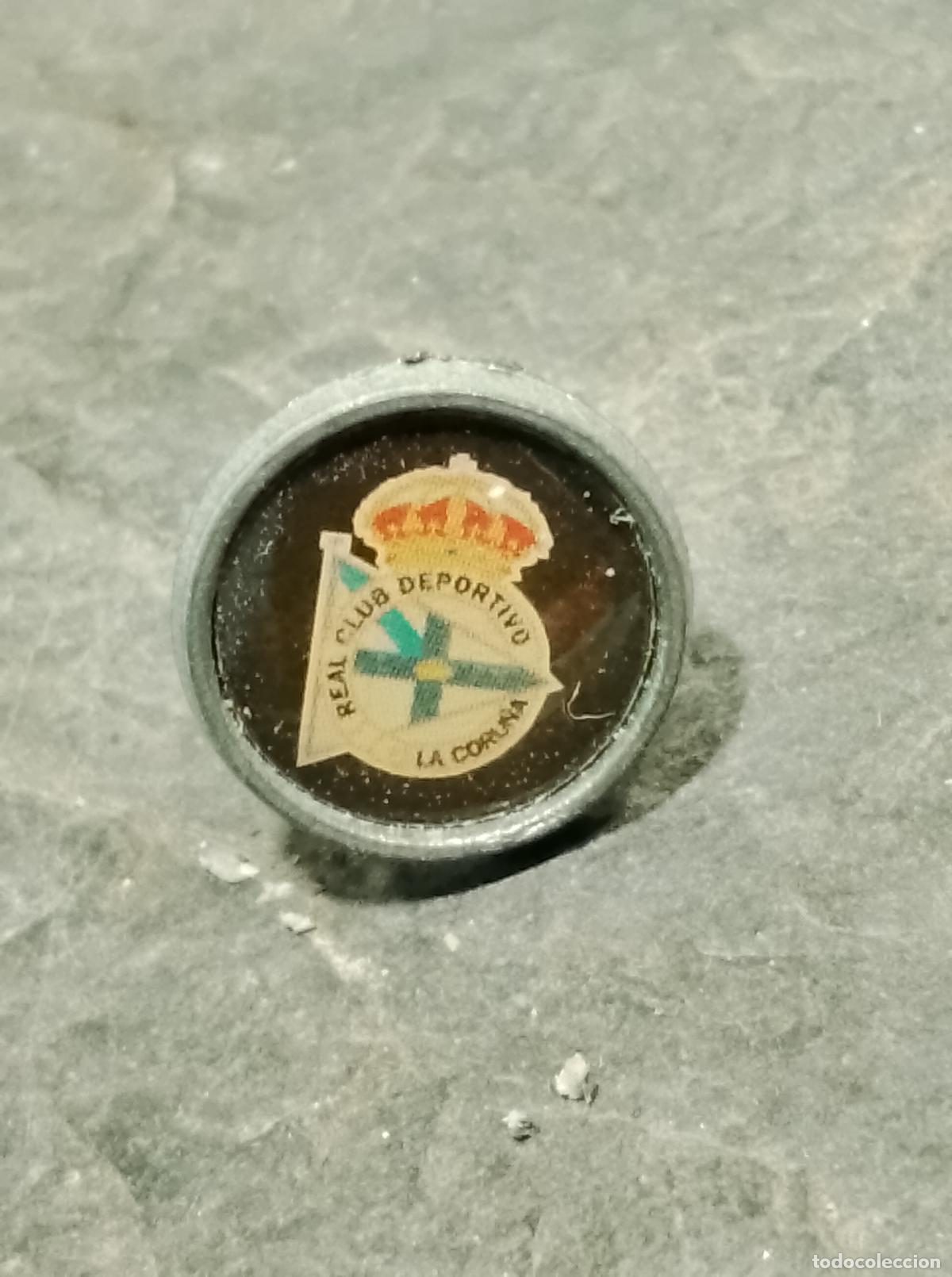 Sammelleidenschaft Sport: Pin escudo equipo futbol real club deportivo de la coru&ntilde;a insignia cierre mariposa