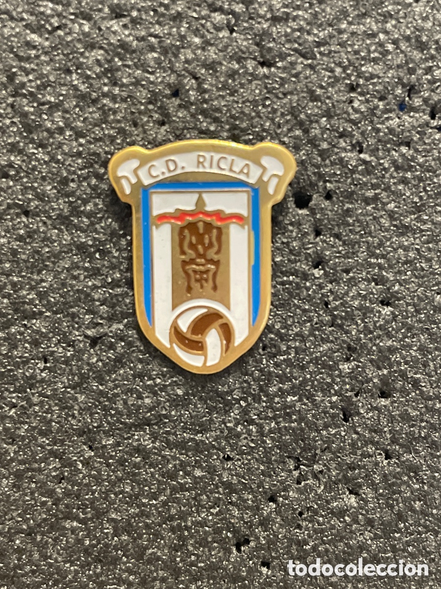 Sammelleidenschaft Sport: Pin 275 C.D. RICLA - Ricla (Zaragoza)
