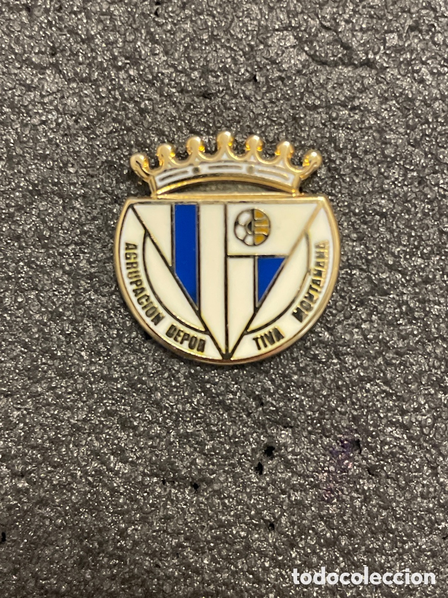 Sammelleidenschaft Sport: Pin 279 A.D. MONTA&Ntilde;ANA - Zaragoza