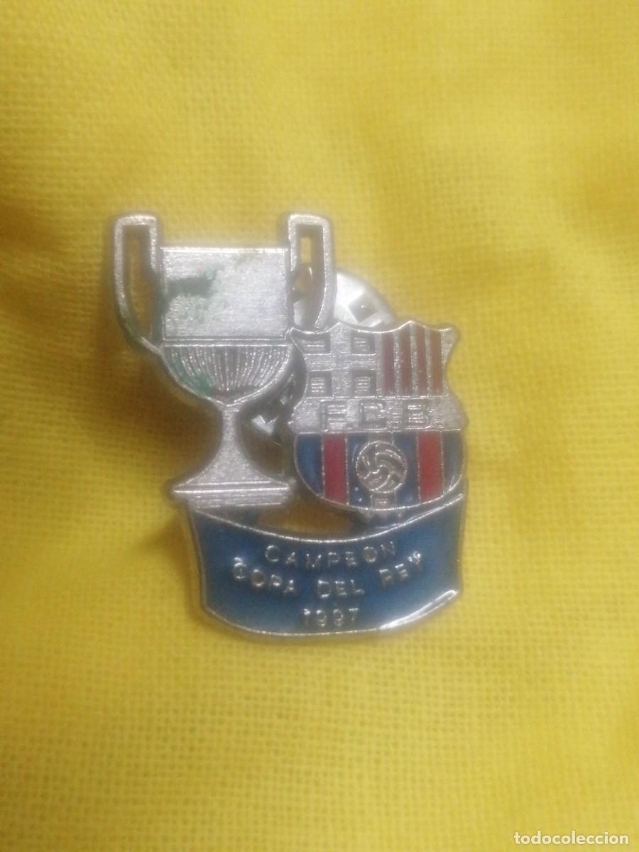 Sammelleidenschaft Sport: Pin FC Barcelona campe&oacute;n de la Copa del Rey 1997