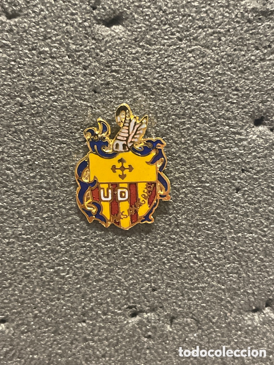 Colecionismo desportivo: Pin U.D. MASAMAGRELL - Masamagrell (Valencia)