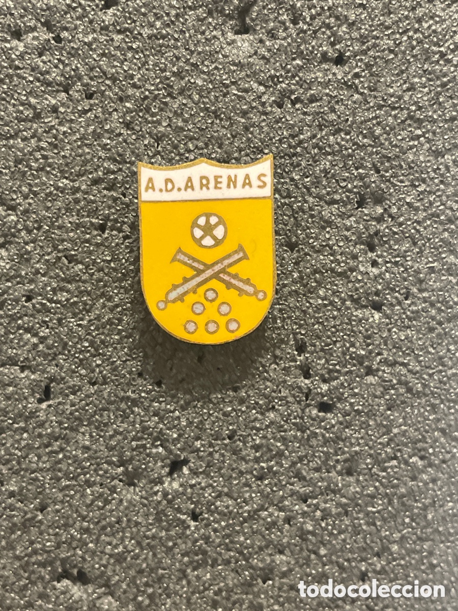 Collectionnisme sportif: Pin A.D. ARENAS - Ayegui (Navarra)