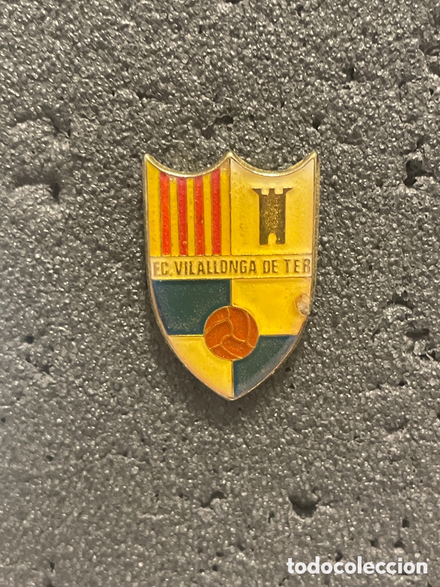Collectionnisme sportif: Pin F.C. VILALLONGA DE TER - Vilallonga de Ter (Girona)