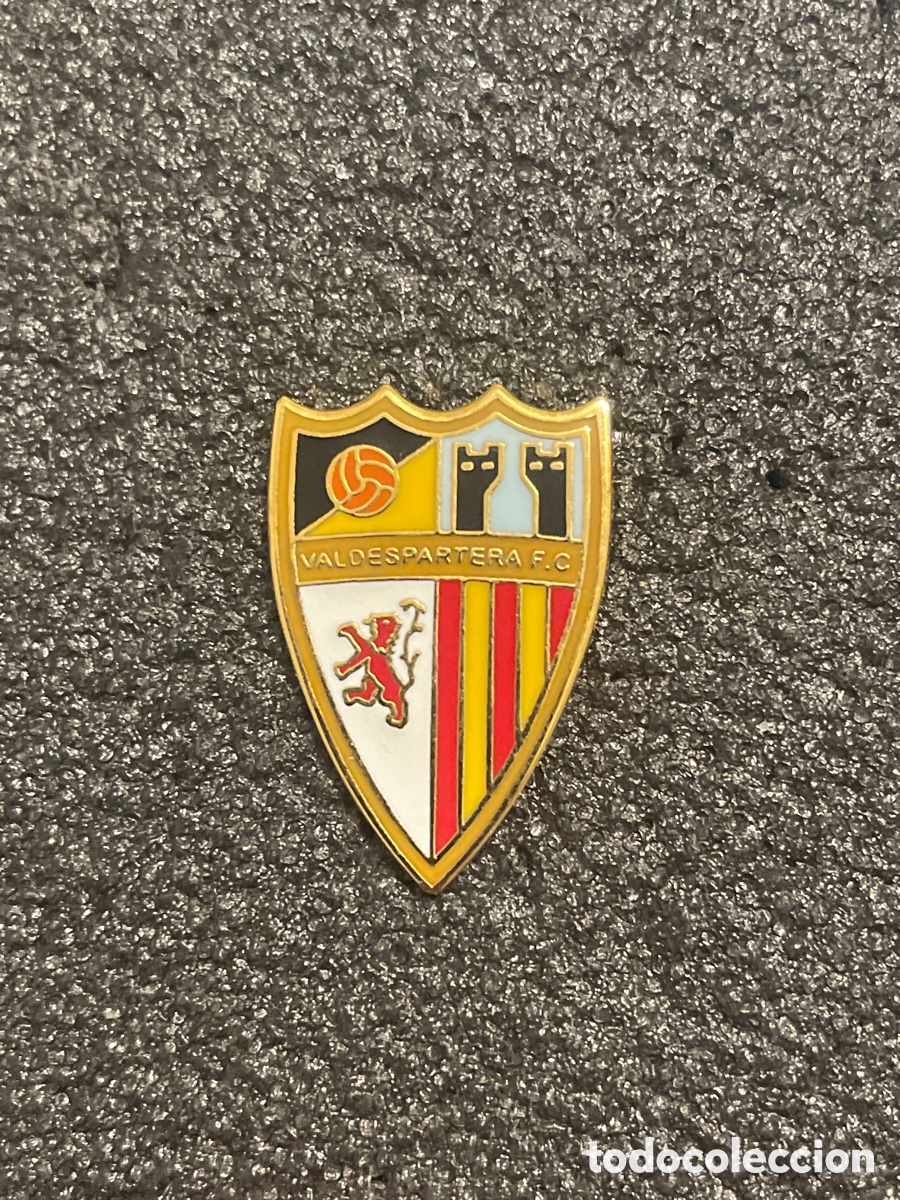 Colecionismo desportivo: Pin 320 VALDESPARTERA F. C. - Zaragoza