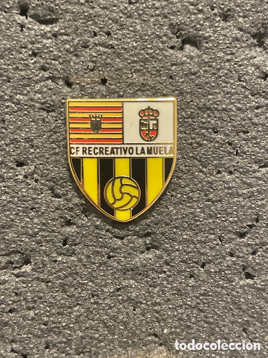 Sammelleidenschaft Sport: Pin 369 C.F. RECREATIVO LA MUELA - La Muela (Zaragoza)