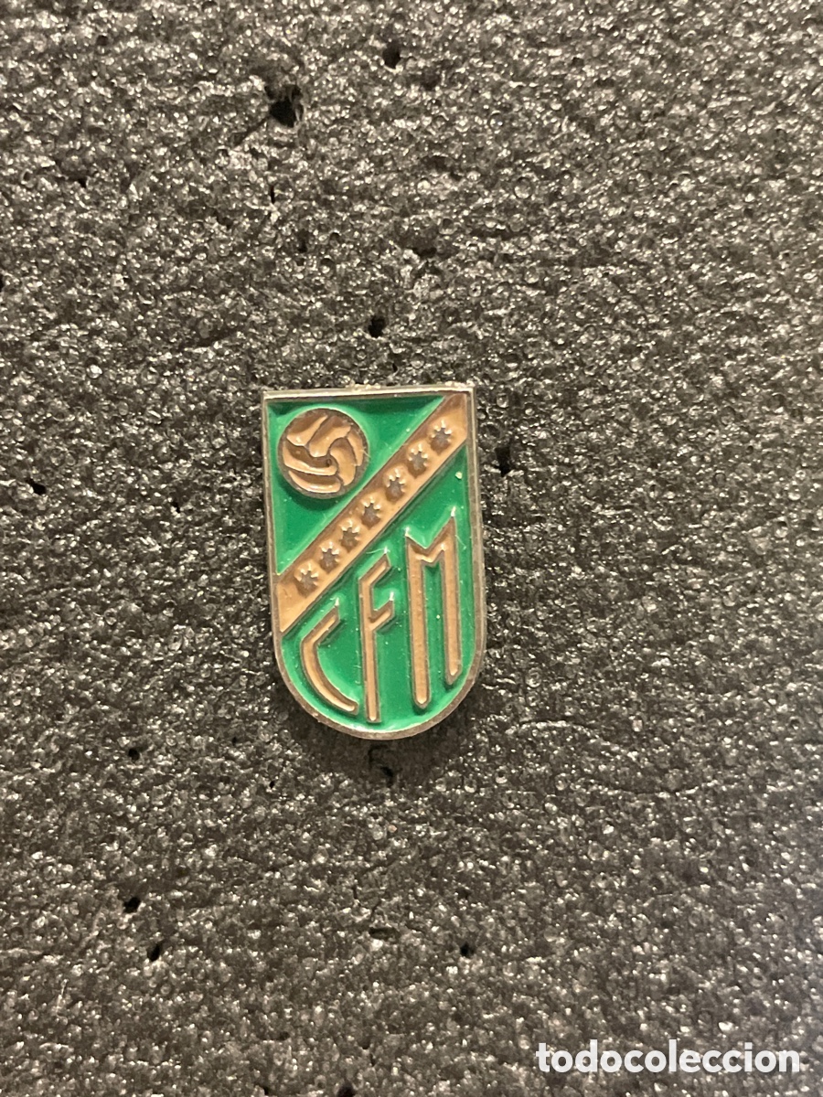 Sammelleidenschaft Sport: Pin 11 C.F. MIO&Ntilde;O - Mio&ntilde;o (Cantabria)